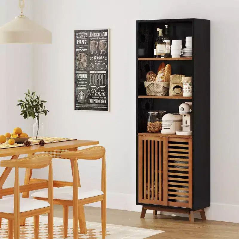 Étagère à 5 niveaux de 70 po avec étagère réglable réversible et portes coulissantes