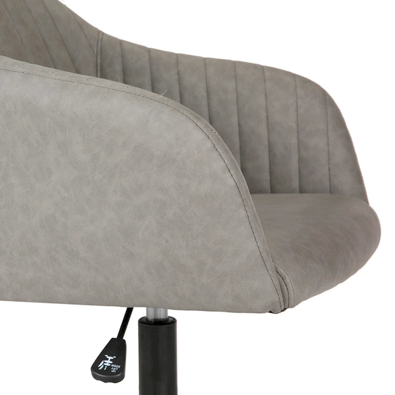 Chaise de bureau capitonnée en similicuir