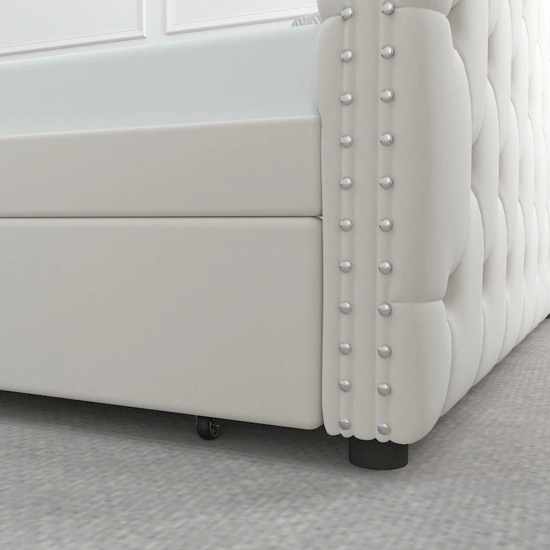 Lit de repos avec lit gigogne, en velours capitonné, avec boutons et clous cuivrés sur accoudoirs carrés, lit de repos double et lit gigogne simple